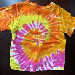 Girls 3-4T XS tie-dye t-shirt